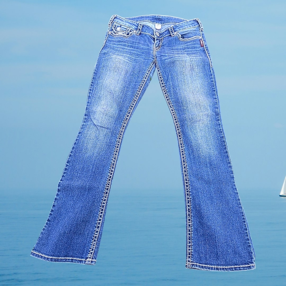 Silver Jeans Flare Leg in Classic Blue
